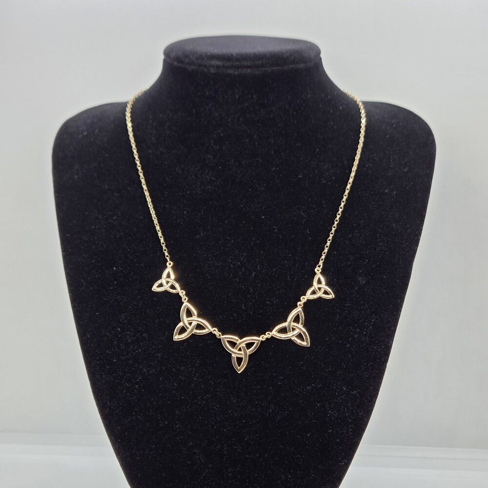 Vintage Celtic Trinity Knots Gorgeous Necklace Yellow Gold 9K/375 Stamped JB